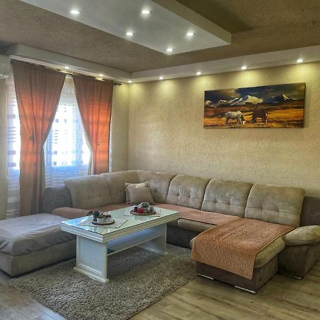 Apartment Alexandar Podgorica Esterno foto